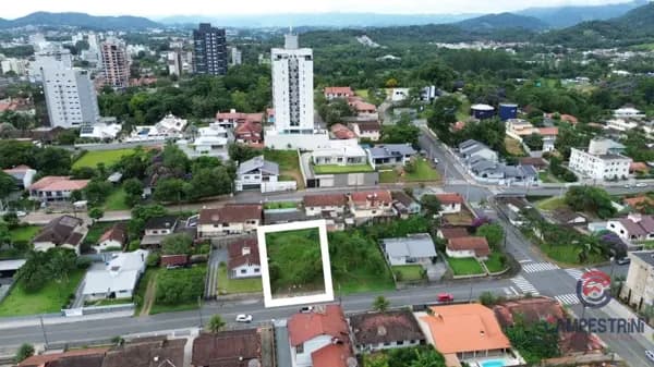 Terreno à venda no bairro Capitais em Timbó/SC