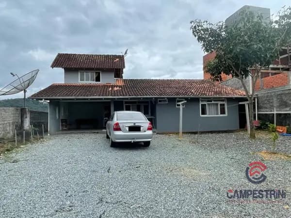 Casa à venda no bairro Quintino em Timbó/SC