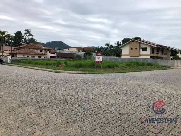 Terreno à venda no bairro Divinéia em Rio dos Cedros/SC