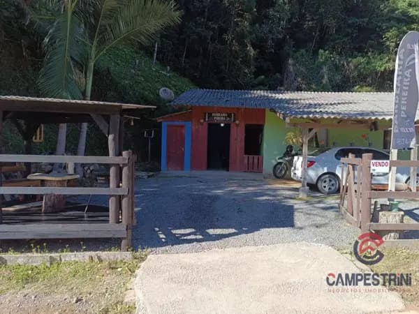 Casa à venda no bairro Rio Rosina em Rio dos Cedros/SC