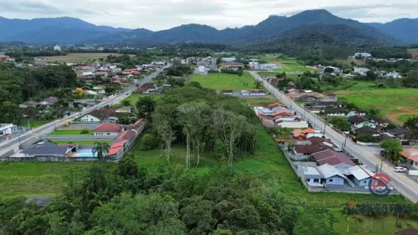 Terreno à venda no bairro Divinéia em Rio dos Cedros/SC