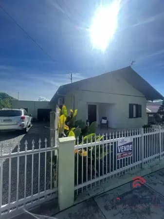 Casa à venda no bairro Centro em Pomerode/SC