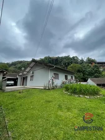 Casa à venda no bairro Palmeiras em Rio dos Cedros/SC