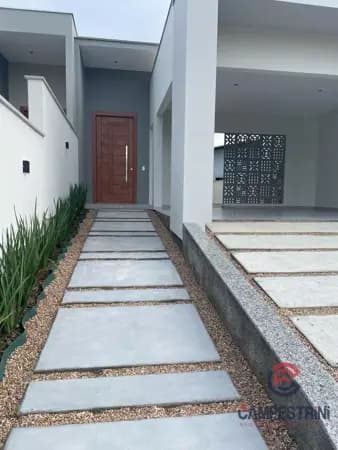Casa à venda no bairro Divinéia em Rio dos Cedros/SC