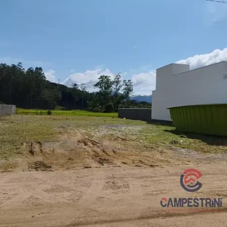 Terreno à venda no bairro Divinéia em Rio dos Cedros/SC
