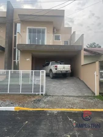 Sobrado à venda no bairro Divinéia em Rio dos Cedros/SC