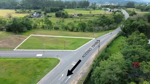 Terreno à venda no bairro Divinéia em Rio dos Cedros/SC