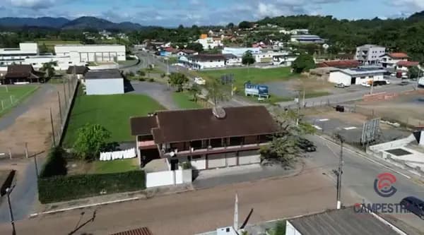 Casa à venda no bairro Divinéia em Rio dos Cedros/SC