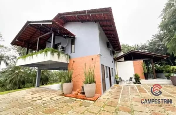 Casa à venda no bairro Divinéia em Rio dos Cedros/SC