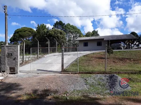 Casa à venda no bairro Alto Cedros em Rio dos Cedros/SC