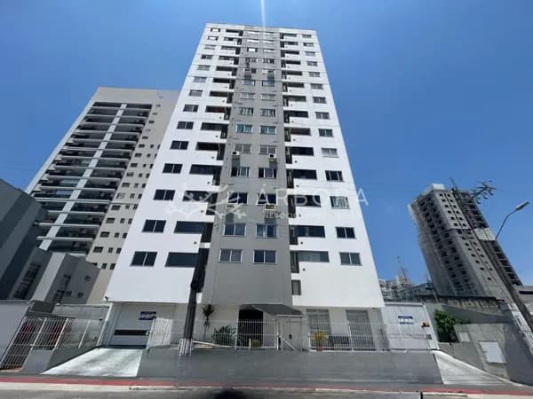 Apartamento semimobiliado 1 quarto, no Kobrasol - São José