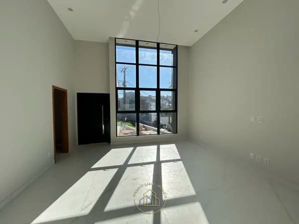 Casa de Alto Padrão à Venda no Vale dos Cristais IV | 4 Quartos, 3 Suítes e Piscina | Lagoa – Macaé/RJ