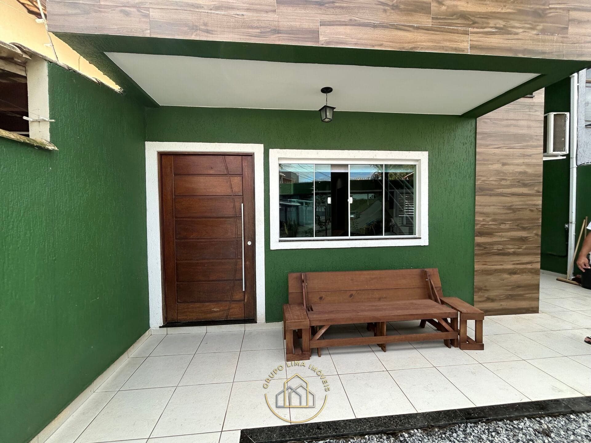 Casa com 2 quartos, sendo 2 suítes no Vale das Palmeiras, Macaé/RJ