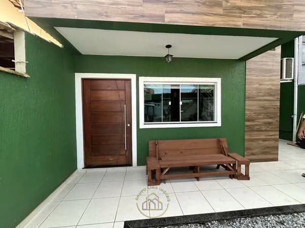 Casa com 2 quartos, sendo 2 suítes no Vale das Palmeiras, Macaé/RJ