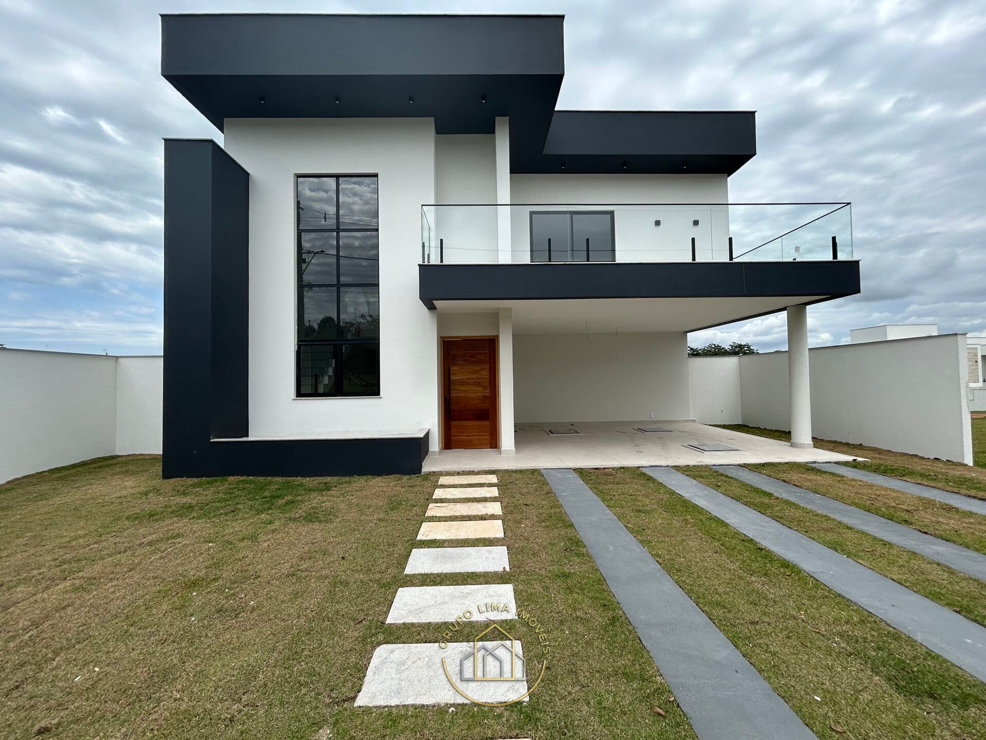 Casa 3 suítes, piscina e churrasqueira no Alphaville, Rio das Ostras/RJ