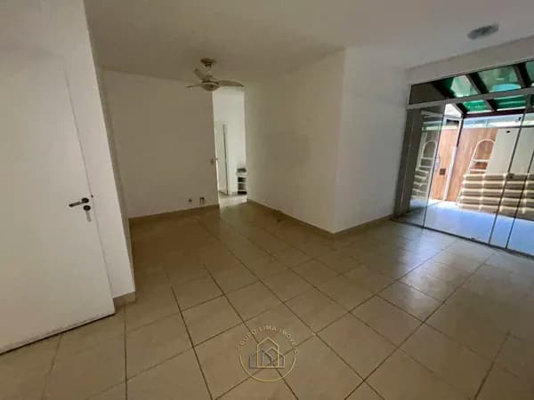 Apartamento Térreo à Venda no Condomínio Al Mare, Bairro da Glória, Macaé/RJ