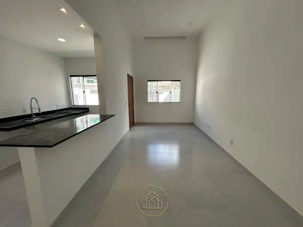 Casa com 3 quartos, sendo 1 suíte no Jardim Guanabara, Macaé/RJ