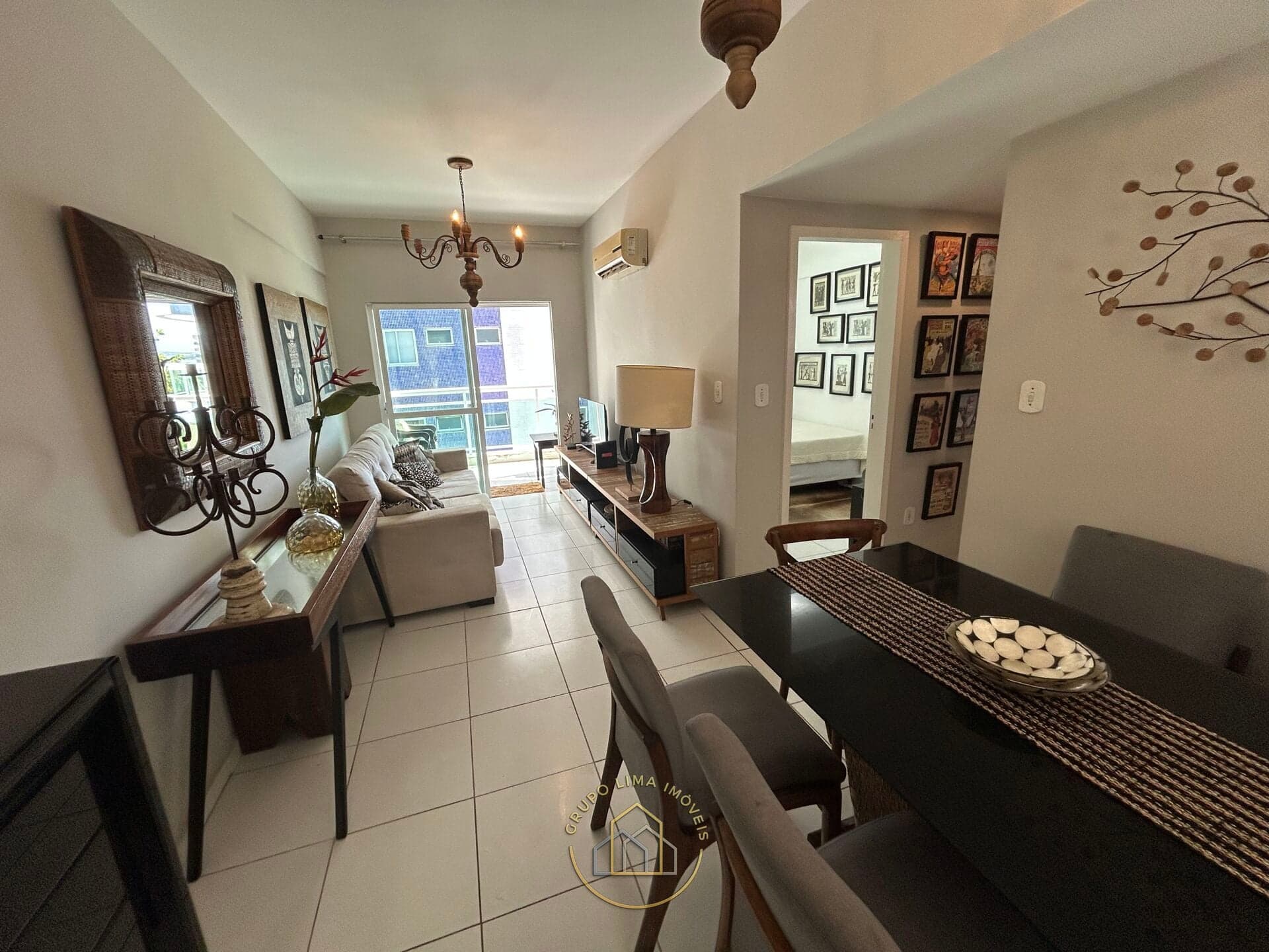 Apartamento à venda na Praia do Pecado, Macaé/RJ
