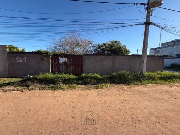 Terreno com 608m2 na Enseada das Gaivotas, Rio das Ostras/RJ