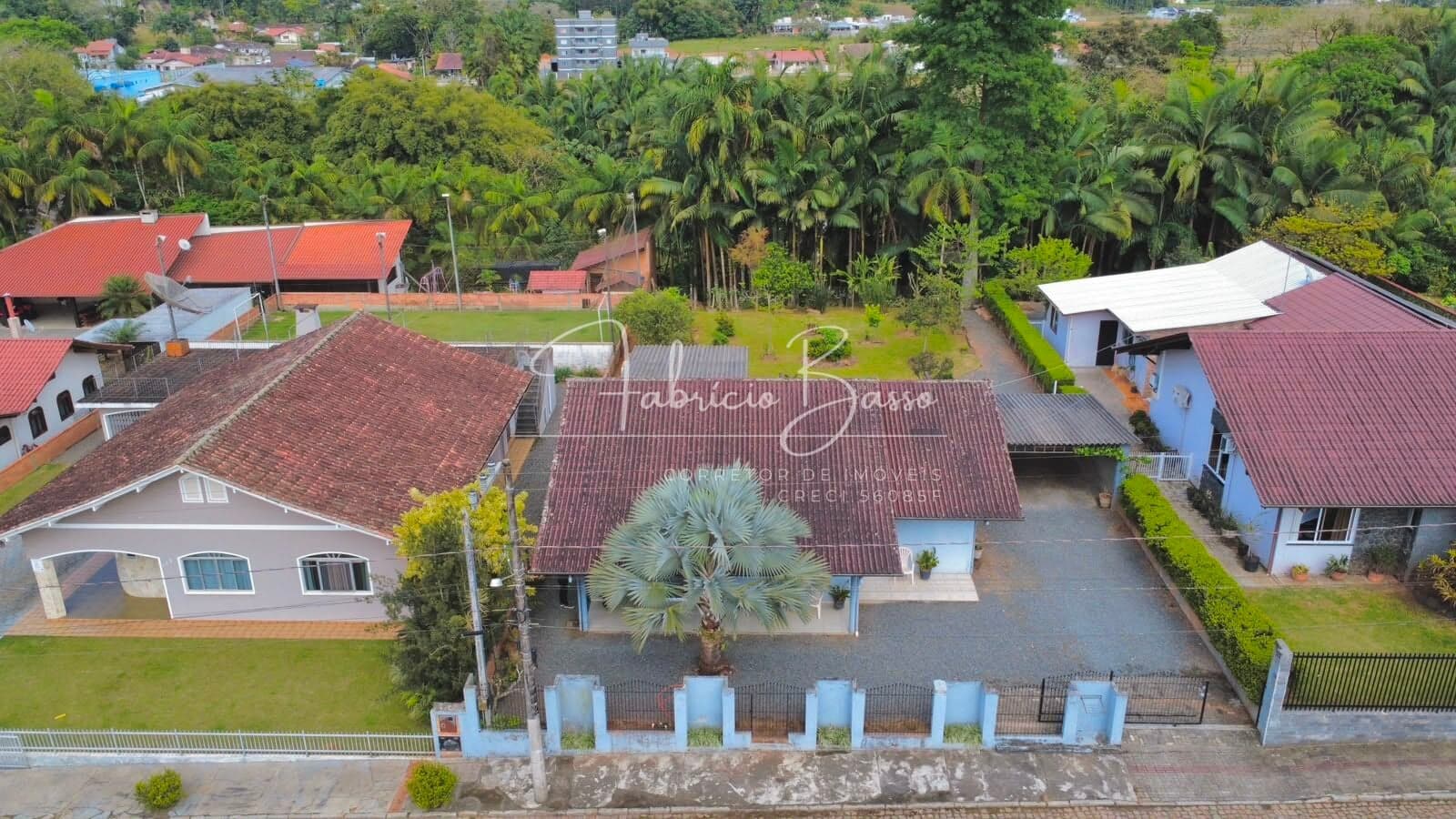 Casa com 4 dormitórios em Rio dos Cedros