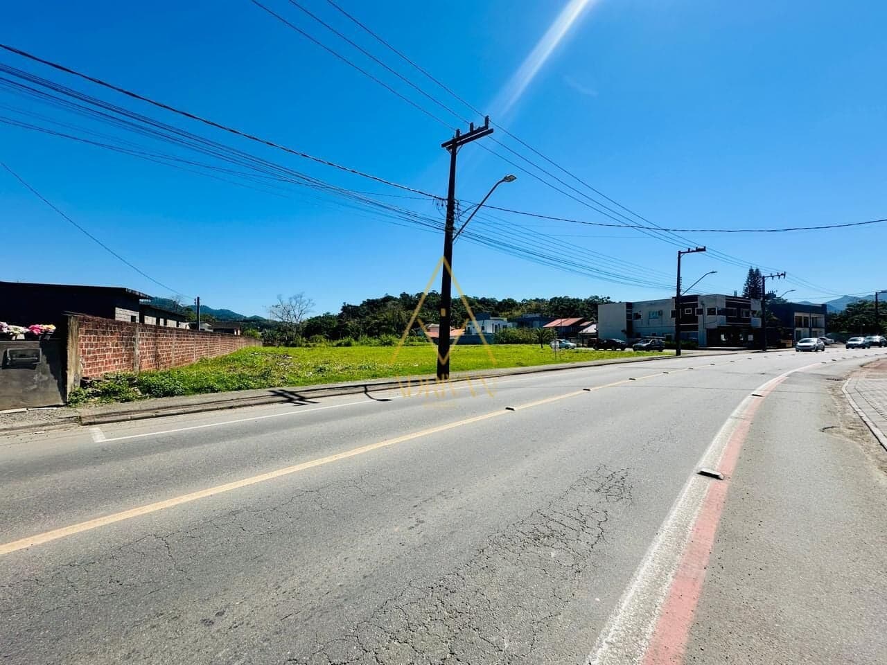 Terreno Comercial no bairro Rau