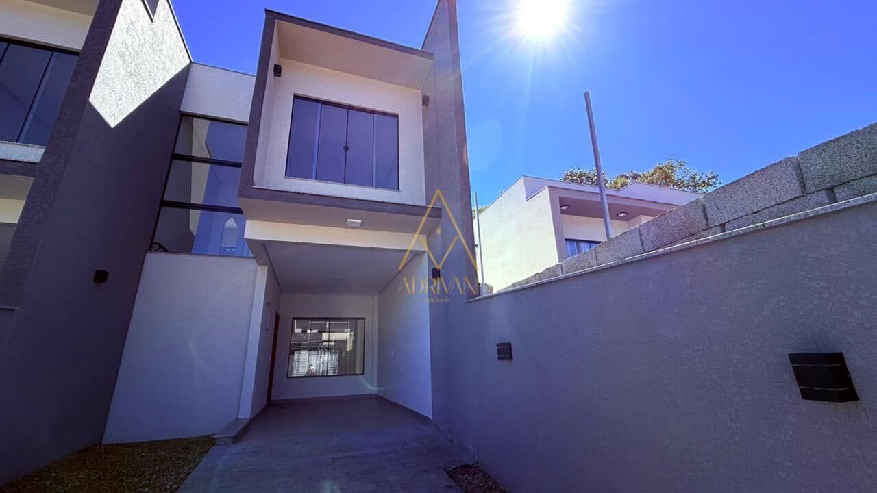 Casa geminada no bairro Três do Norte