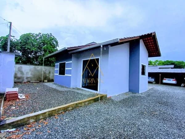 Casa Padrão no bairro Amizade