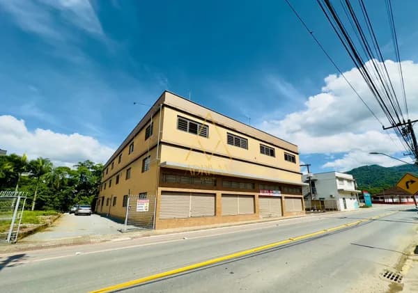 Prédio Comercial no bairro Jaraguá Esquerdo