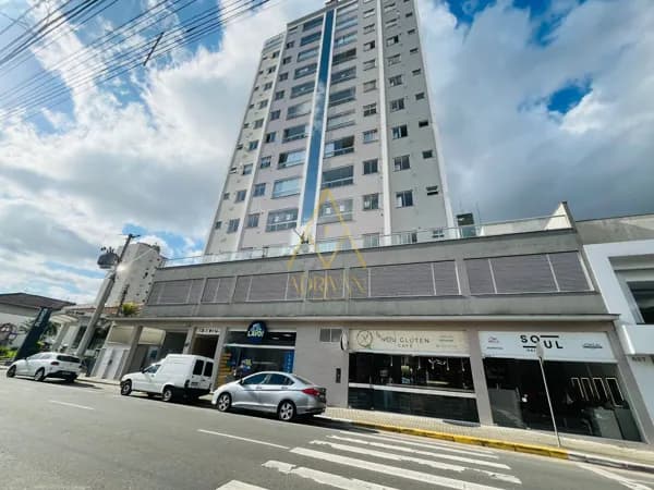 Apartamento Padrão no Centro