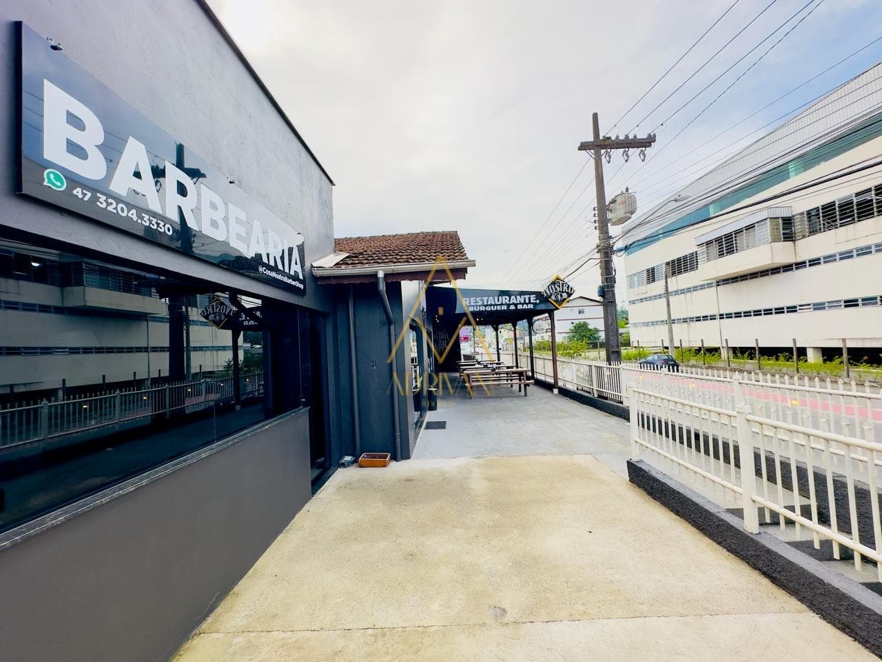 Imóvel comercial no bairro Barra do Rio Cerro próximo a Malwee.