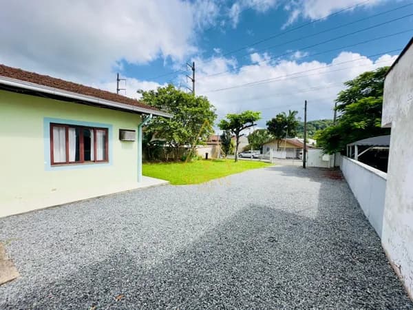 Terreno no bairro Barra do Rio Cerro
