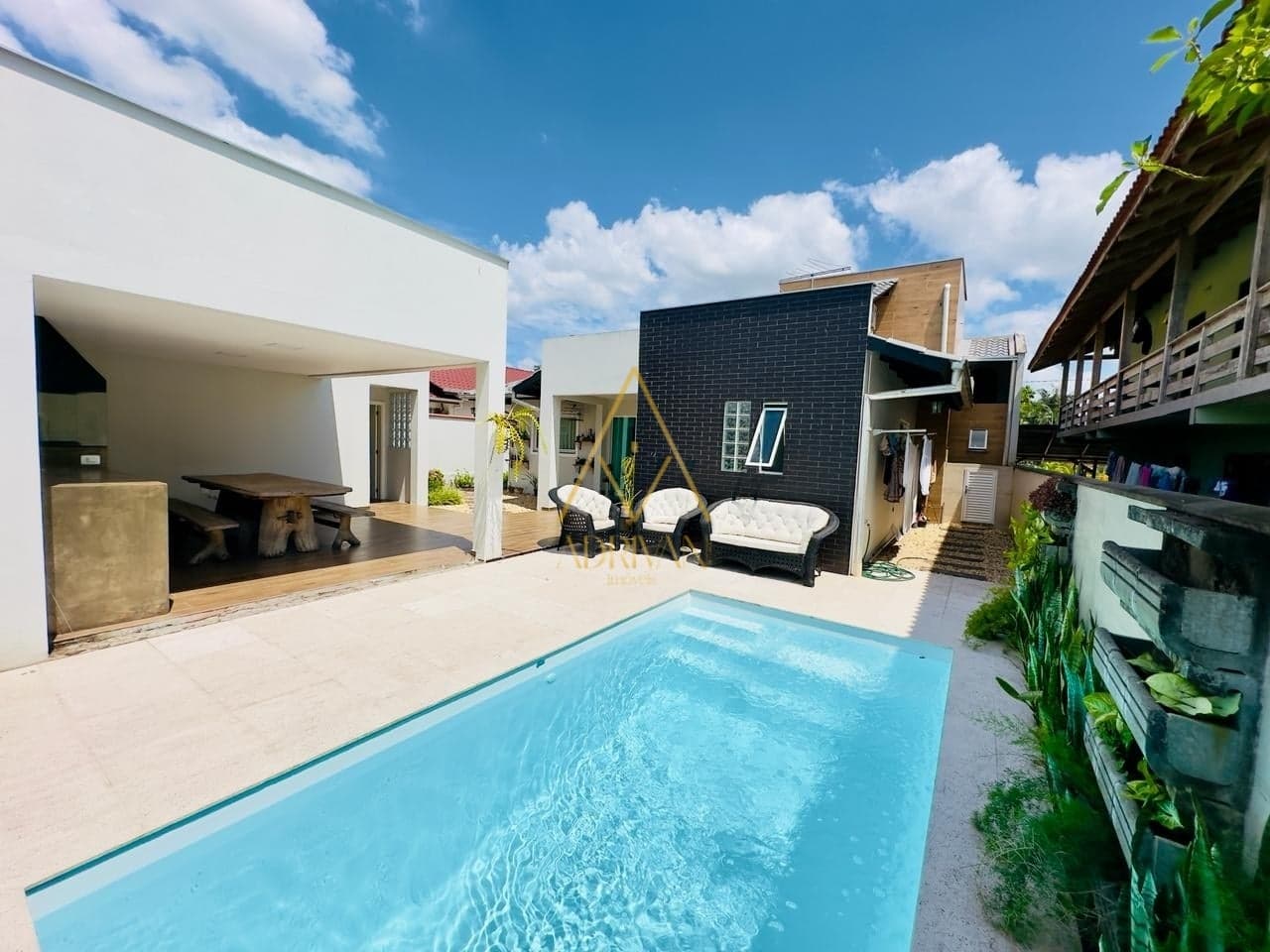 Casa Alto Padrão no bairro Amizade