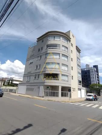 Apartamento Padrão no Centro