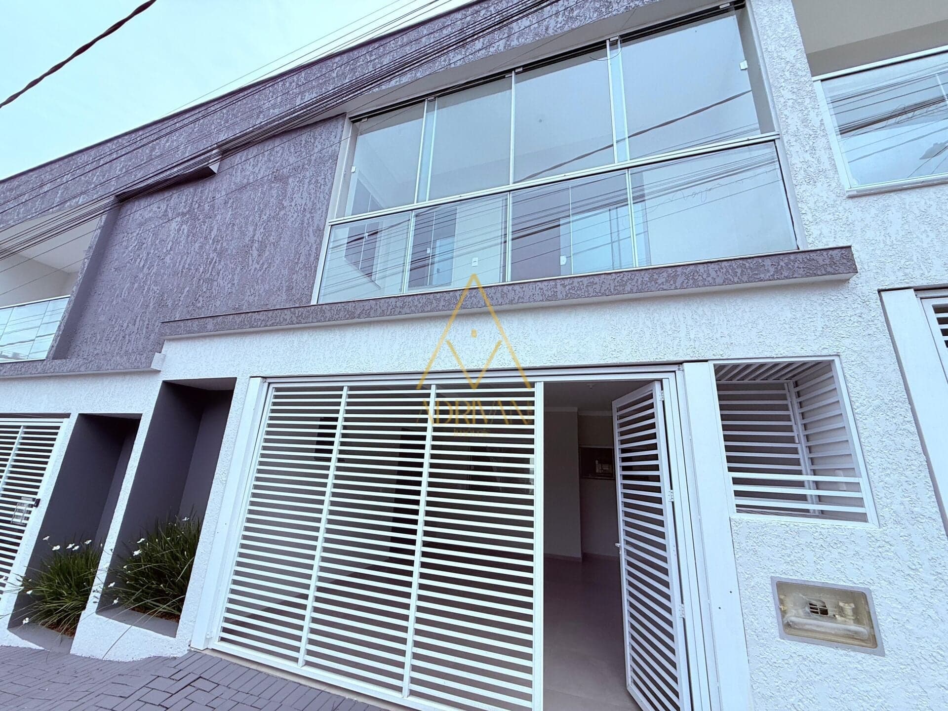 Casa geminada no bairro Czerniewicz