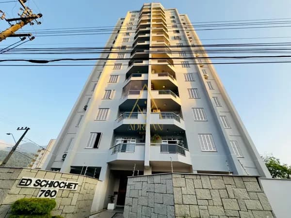 Apartamento Padrão no Centro