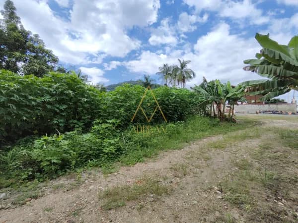 Terreno no bairro Bracinho
