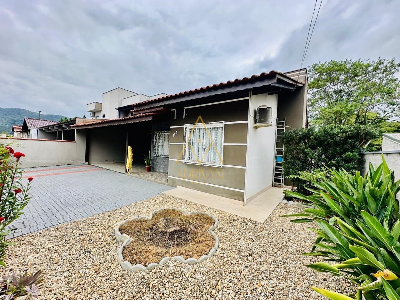 Casa Padrão no Bairro Jaraguá 84