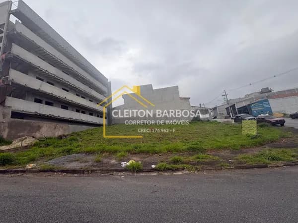 Terreno comercial em Loteamento à Venda no Bairro Laranjeiras 150m² - Caieiras-SP