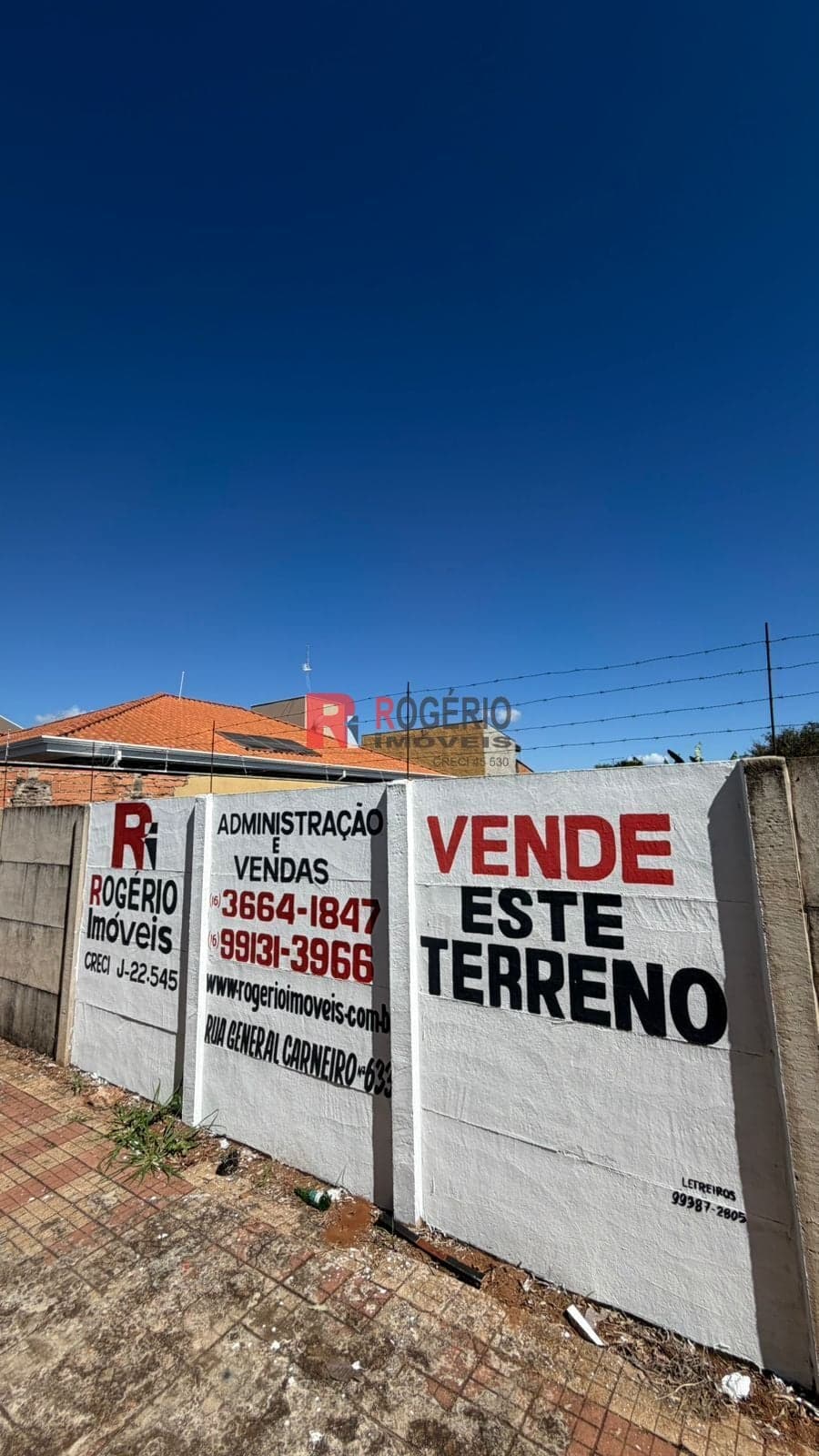 Terreno à venda no Centro de Brodowski-SP, em frente à Praça Portinari