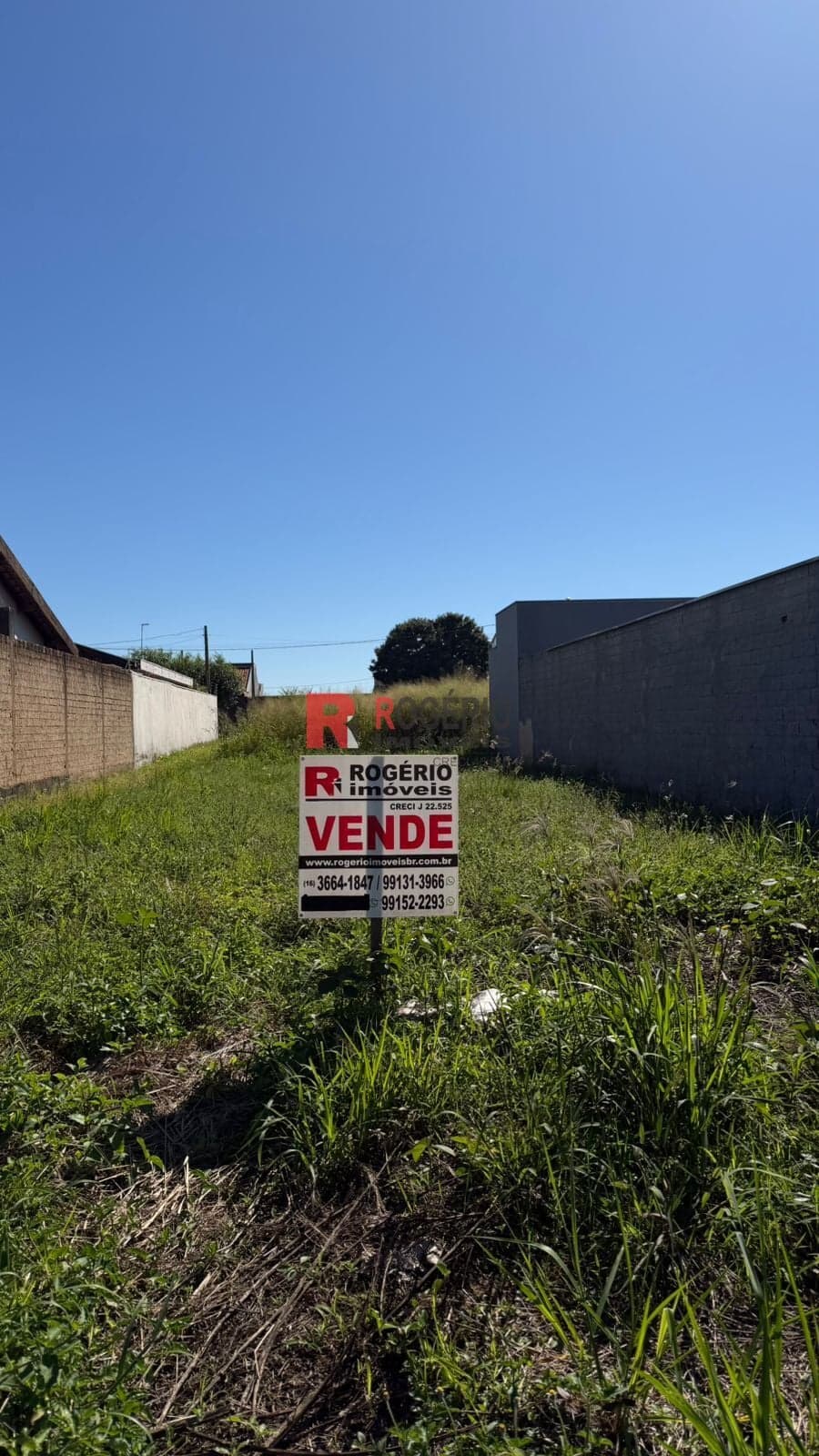 Terreno à venda no Jardim Botânico em Brodowski-SP
