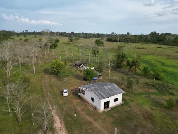 🏞️ Rodovia BR-364, Fazenda com 101 Hectares + Curral + Casa de alvenaria.