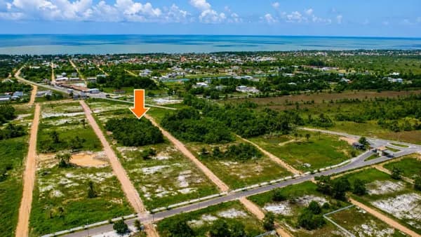 Terreno em Condomínio Mata da Praia em Guaratiba, Prado/BA