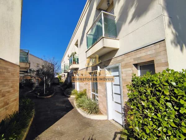Sobrado em Condomínio à Venda no Jardim Cidália | 3 Dormitórios, Suíte, 3 Vagas e Área Gourmet – R$ 678 mil