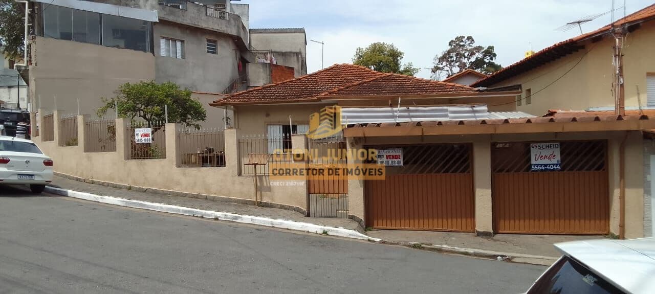 Casa Térrea à Venda com 4 Quartos, Quintal Amplo e Garagem para 3 Carros | Vila Santa Catarina – São Paulo