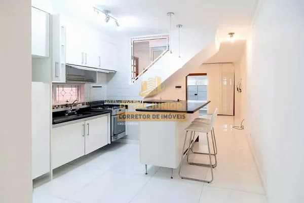 Sobrado à Venda na Chácara Santo Antônio | 2 Dorms, Suíte, Jacuzzi, Churrasqueira e 2 Vagas | Otoni Junior
