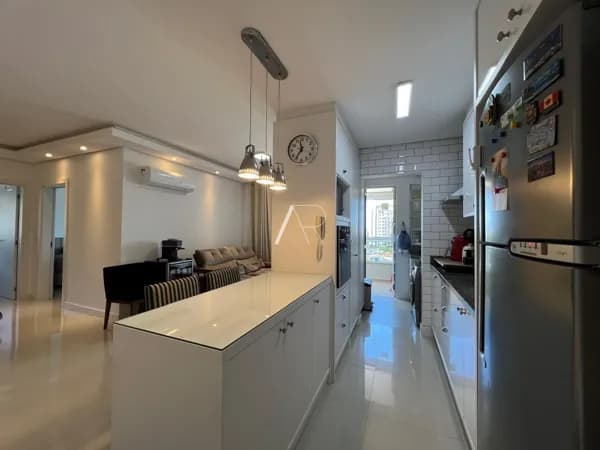 APARTAMENTO À VENDA | 2 SUÍTES | AGRONÔMICA – FLORIANÓPOLIS/SC
