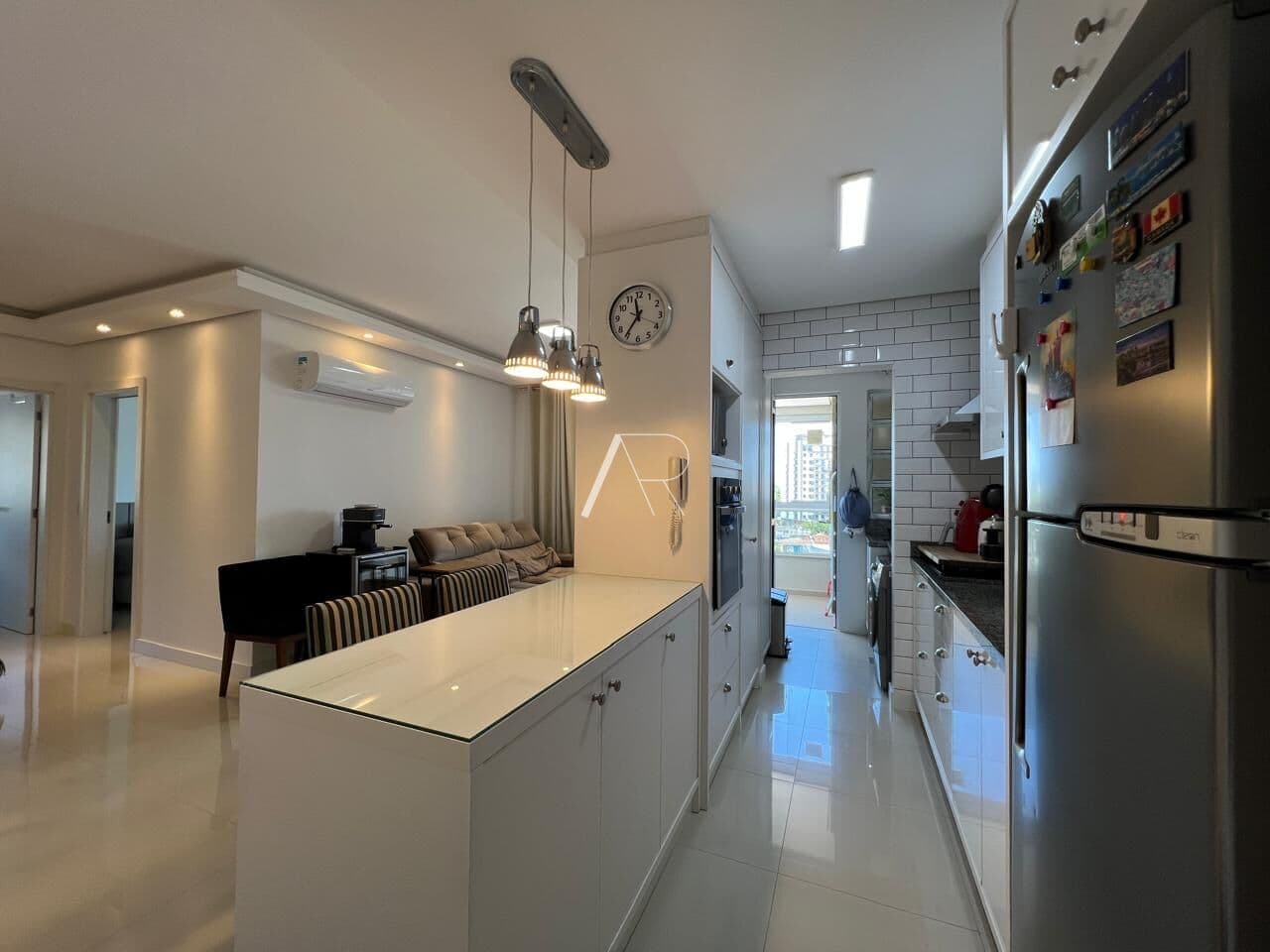 APARTAMENTO À VENDA | 2 SUÍTES | AGRONÔMICA – FLORIANÓPOLIS/SC