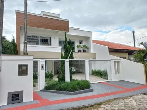 Casa Alto Padrão em Coqueiros, Florianópolis/SC