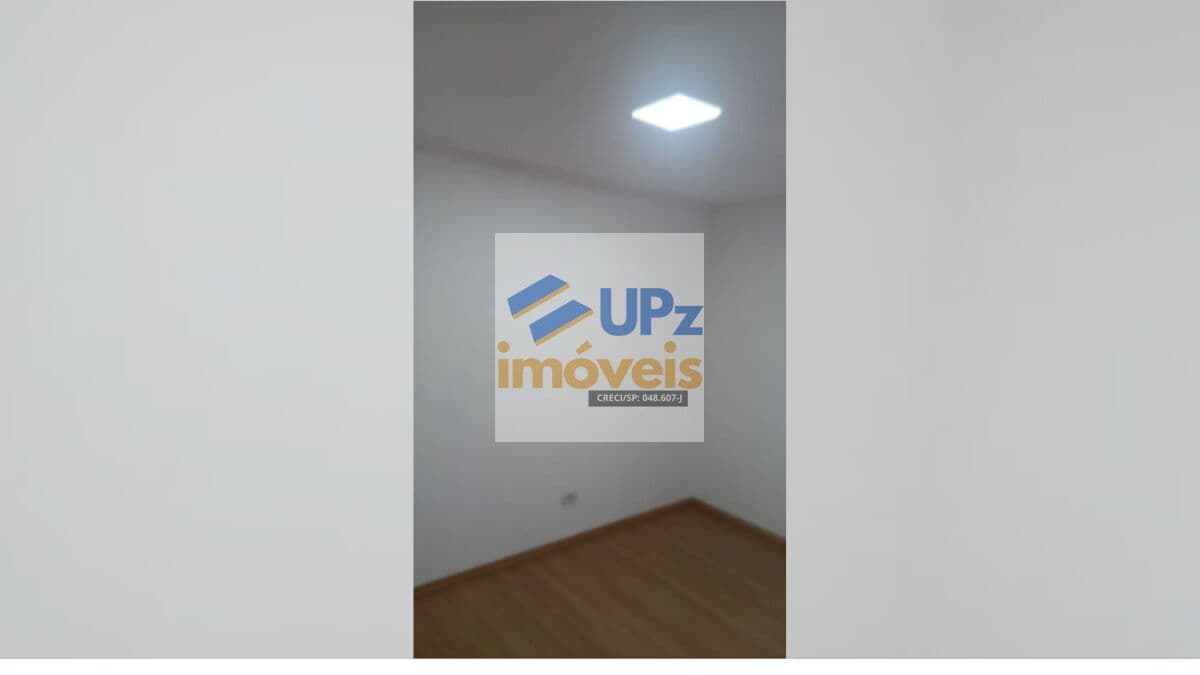 Apartamento com 2 dorms, 44m², varanda e vaga no Santa Maria em Osasco-SP.