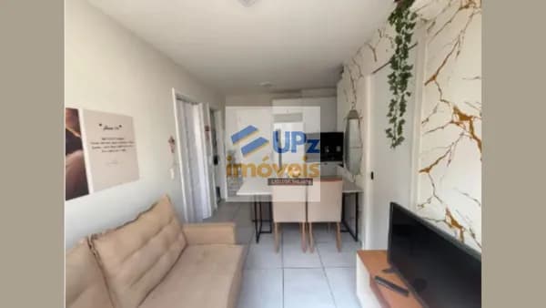Apartamento com 2 dorms com móveis sob medida, 35m² na Lapa de Baixo em São Paulo-SP